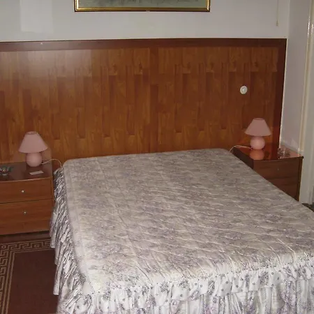 レジデンシャル ノッソ ラール 2* リスボン