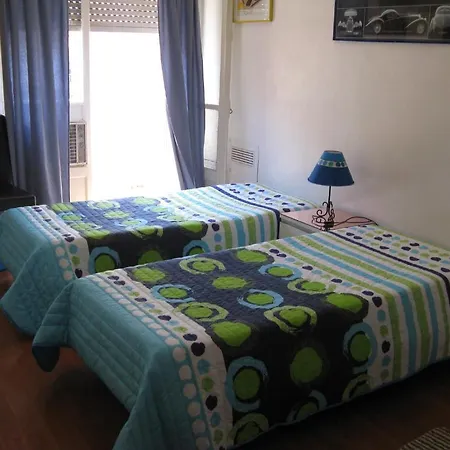 Residencial Nosso Lar ליסבון